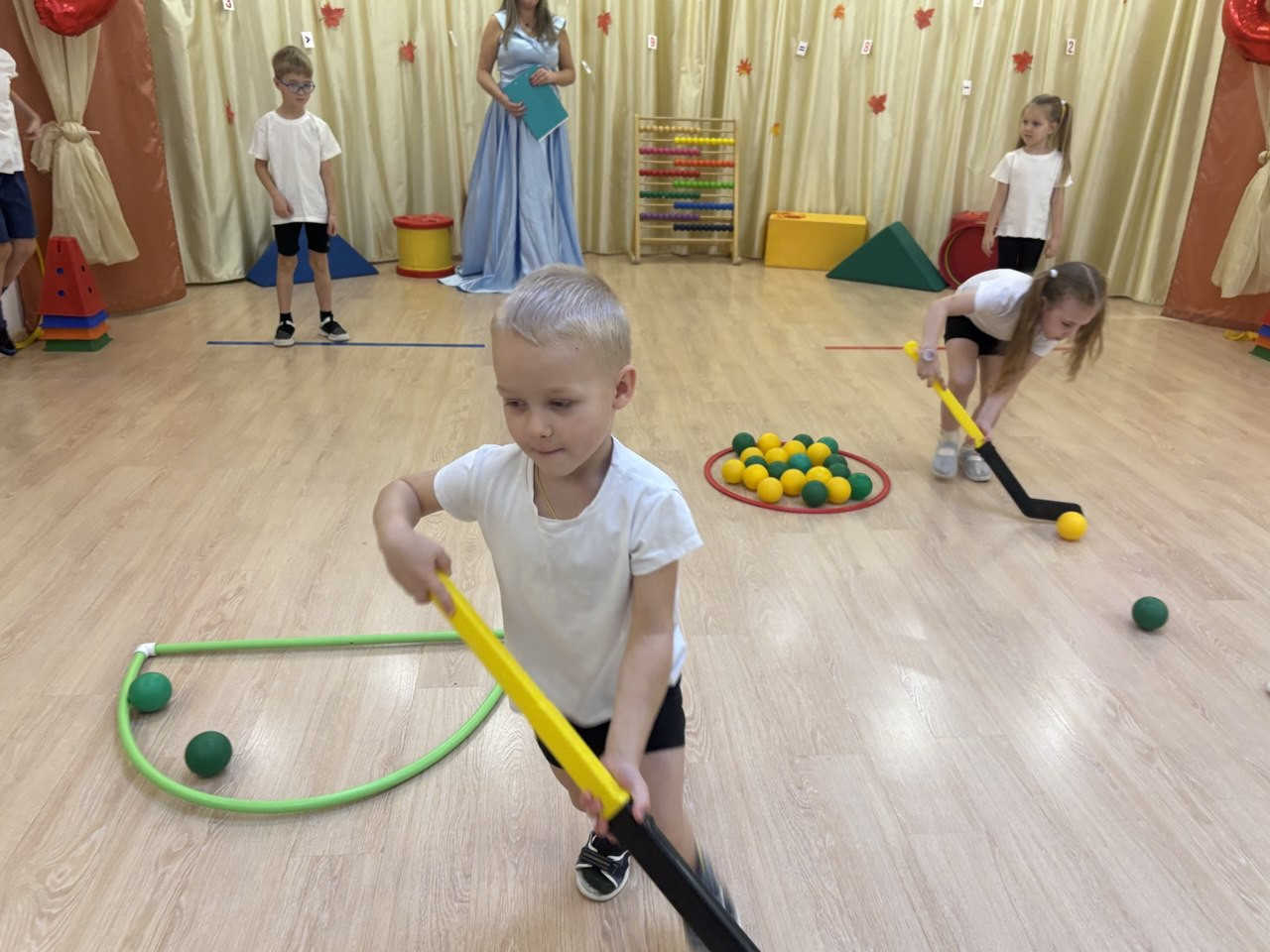 photo-5260618370011304045-y