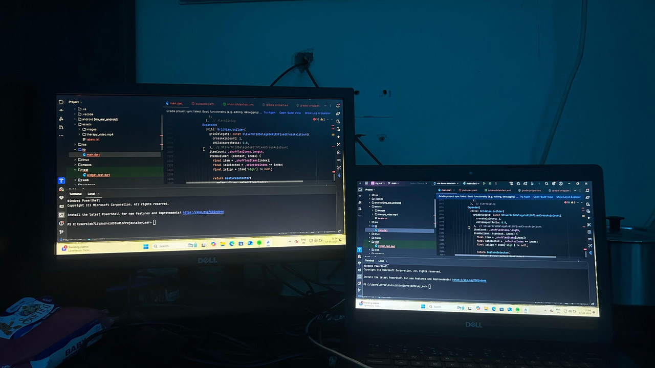 Office Workspace Showcase