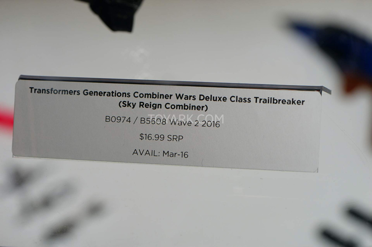 SDCC2015-Hasbro-Transformers-Combiner-Wars-056