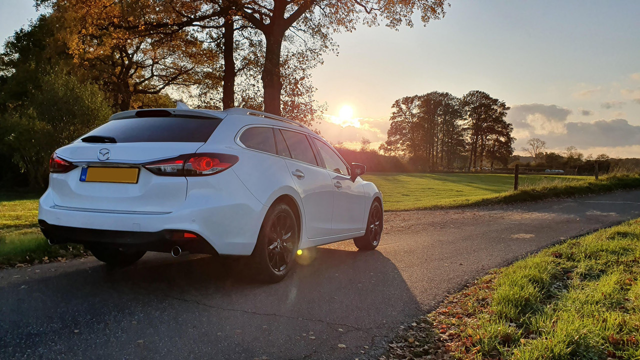 mazda5.jpg