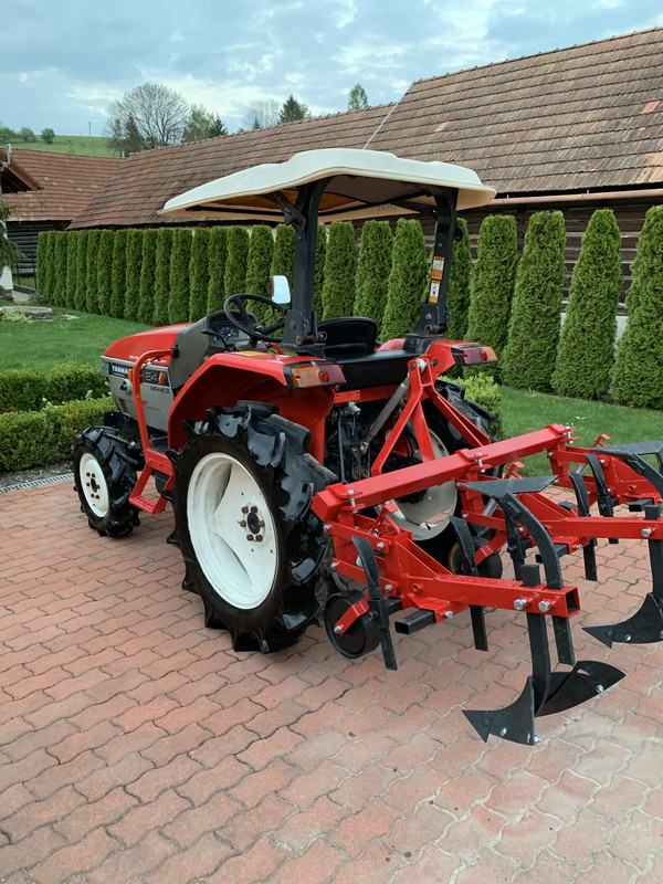 FC5873F0-0EF9-4CCD-854E-F4BC9AC069EA