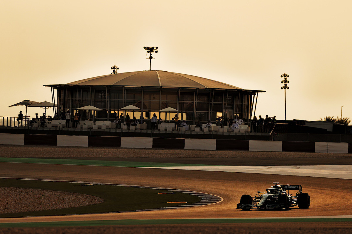 [Imagen: f1-gp-qatar-sabato-152.jpg]