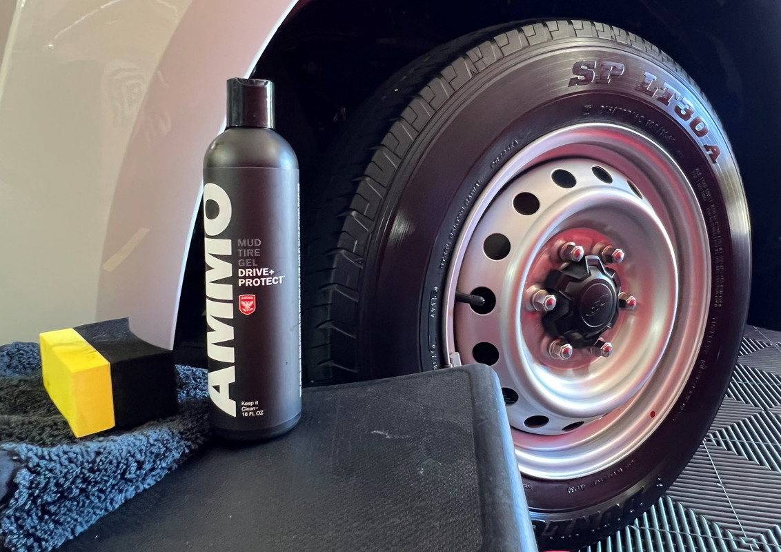 TIRE DRESSING APPLICATOR. Professional Detailing Products, Because Your Car  is a Reflection of You