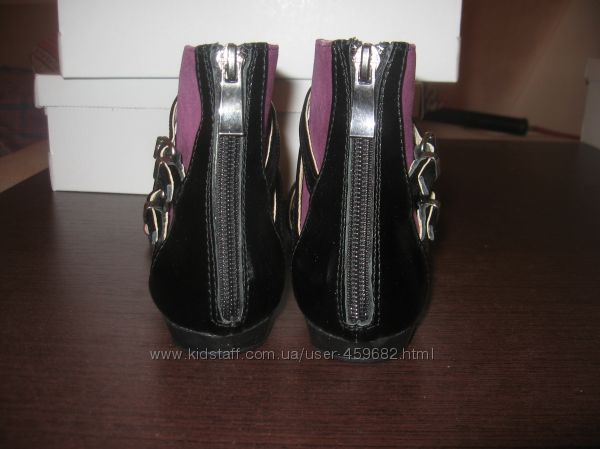 459682_20140606090821_600x600