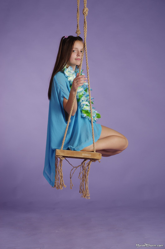 MarvelCharm_Nika-Swing-036