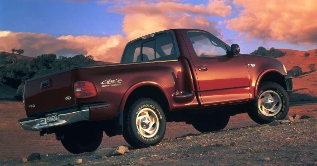 Ford-F150 regular cab