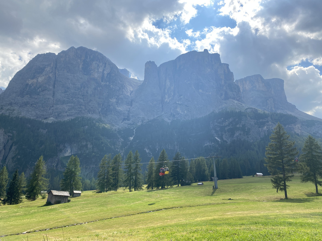 EC948179-56C7-4D81-B0D0-BDC3038AD287