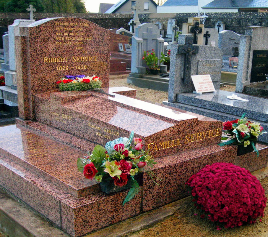 rws-grave-2008