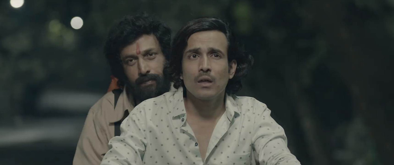 Dharmaveer 2022 WebRip [Hindi] 480p, 720p ESub Screenshot