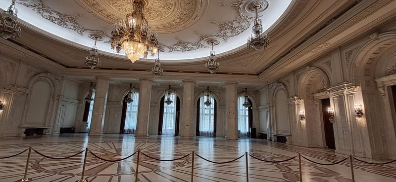 Palacio del Parlamento, Museo de historia nacional de Rumania y museo municipal - Bucarest: Le petit Paris de l’est (19)