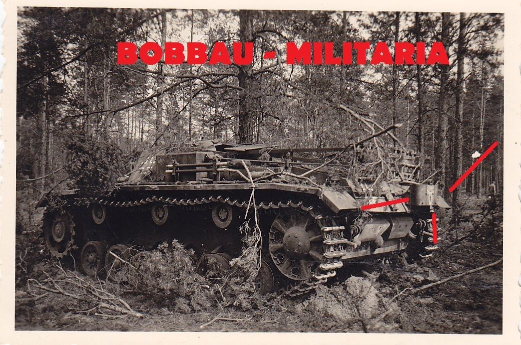 Sturmgeschütz STUG III mit Wappen STUG-Abteilung