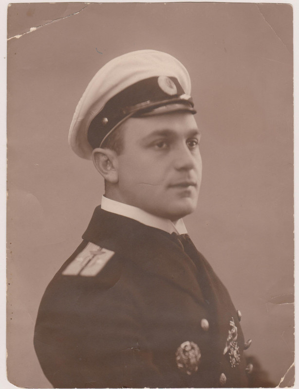 Ivan BRUKHWETSKY officier de la marine Russe 001 (1)