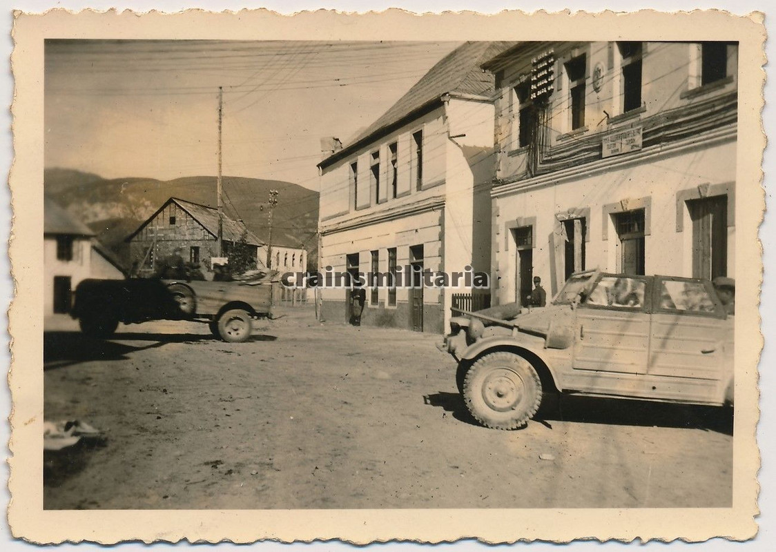 Orig. Foto Volkswagen Kübelwagen Typ 82 u. Steyr