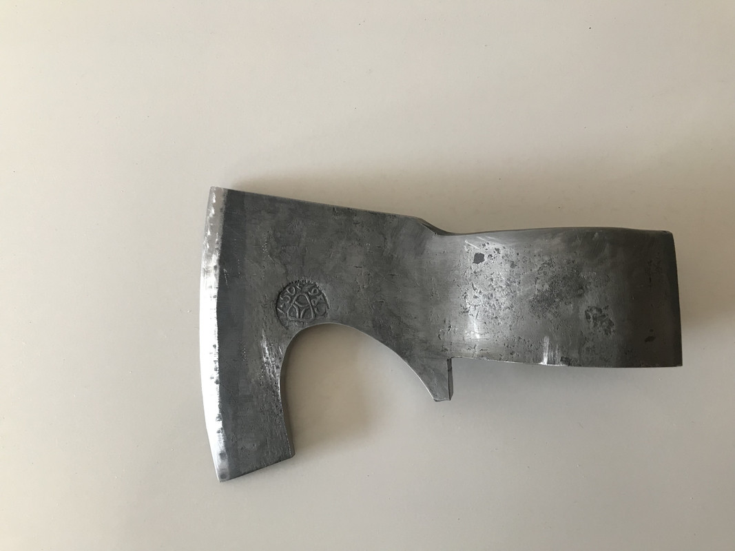 39126C5F-721A-488A-8D37-0348AC70B5DC