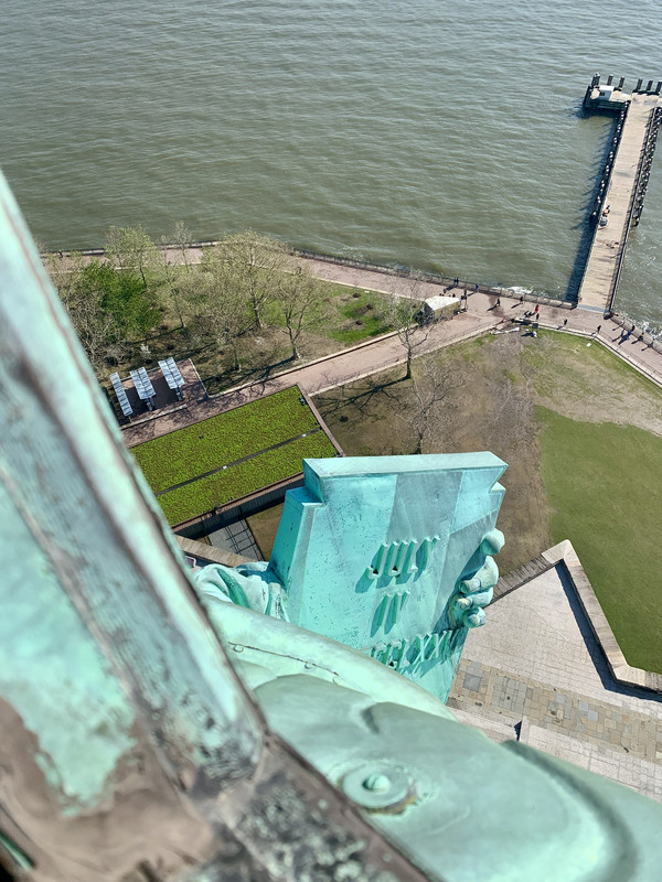 927669F9-484E-436E-88F4-9D48E65AE92A