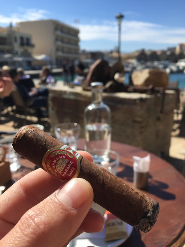 900D796A-67BB-4FA9-A927-34A4743CC8D4