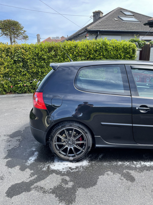 B554791D-DC86-4909-A679-B3016A9C3931