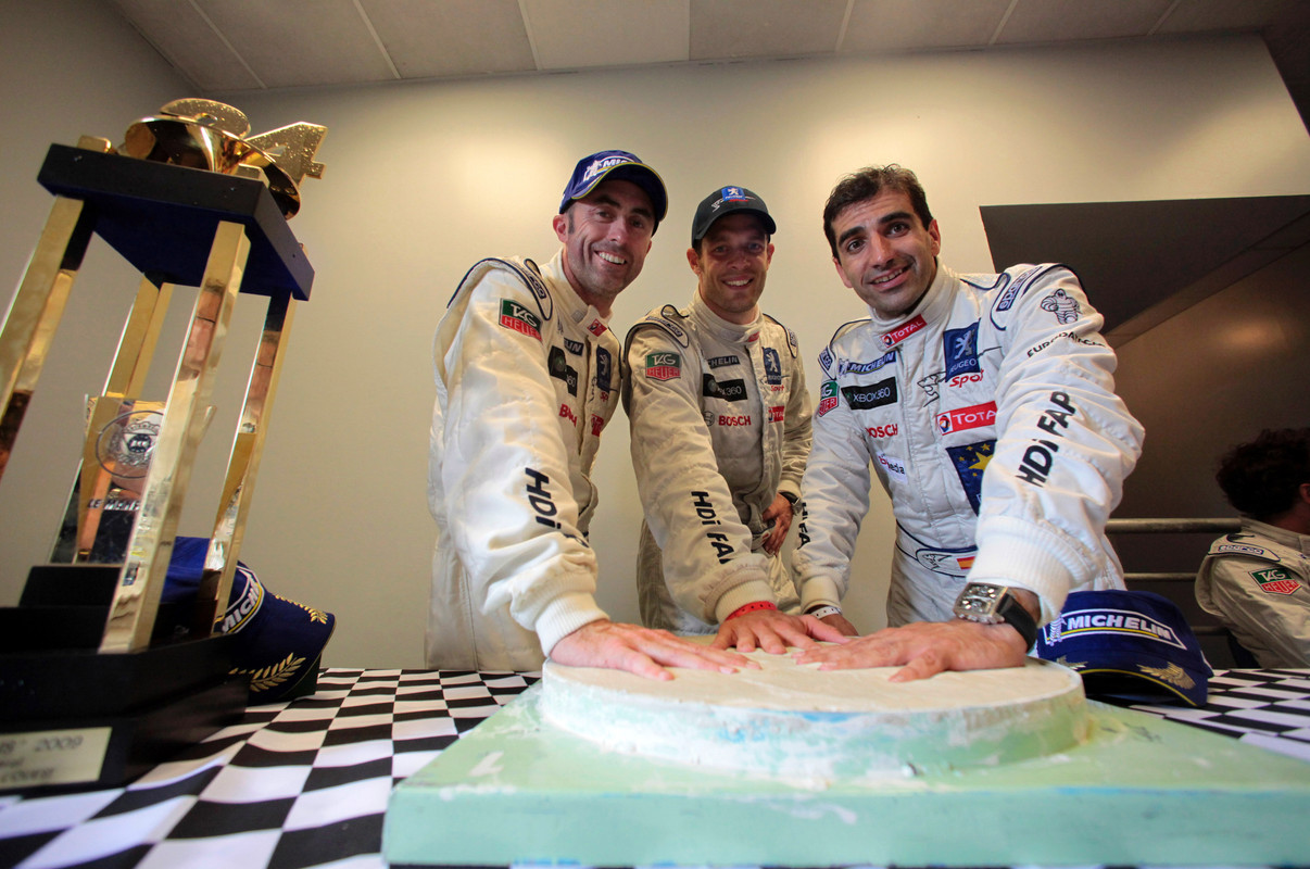 2009_24H_MANS_PEUGEOT_908_7