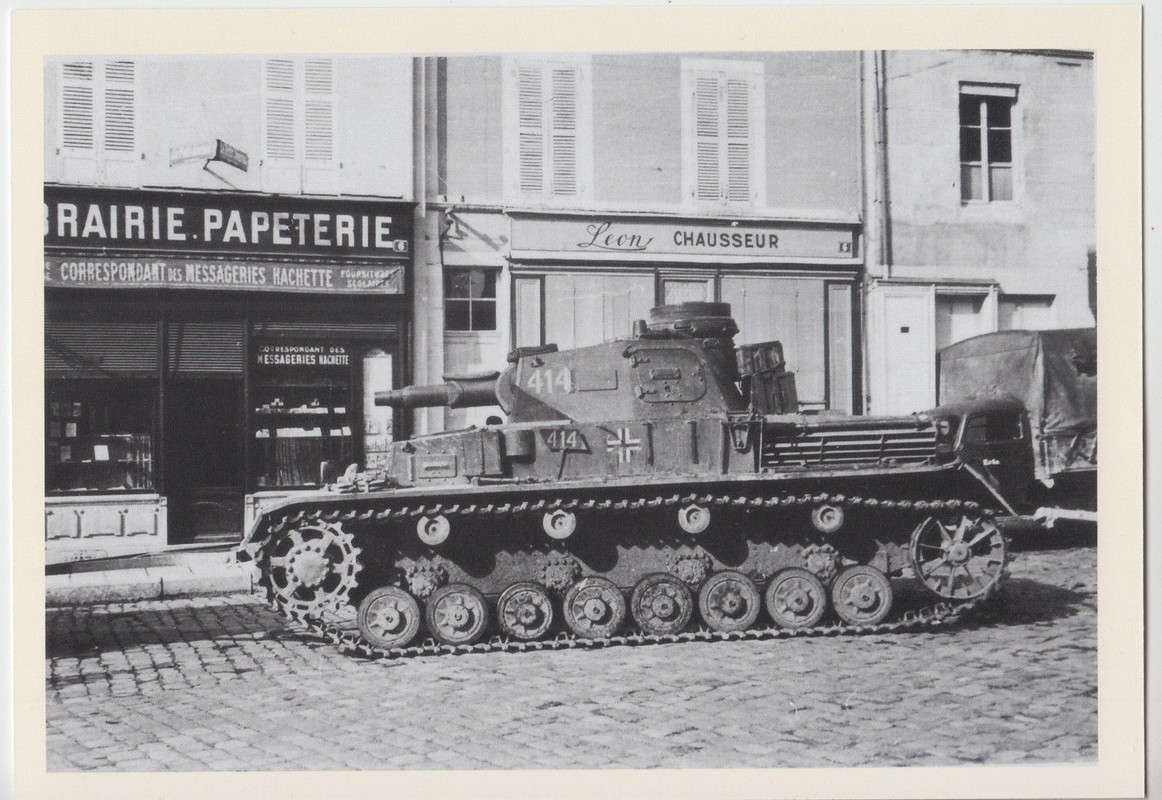 Wehrmacht Panzer IV Straßenkampf Frankreich 1940