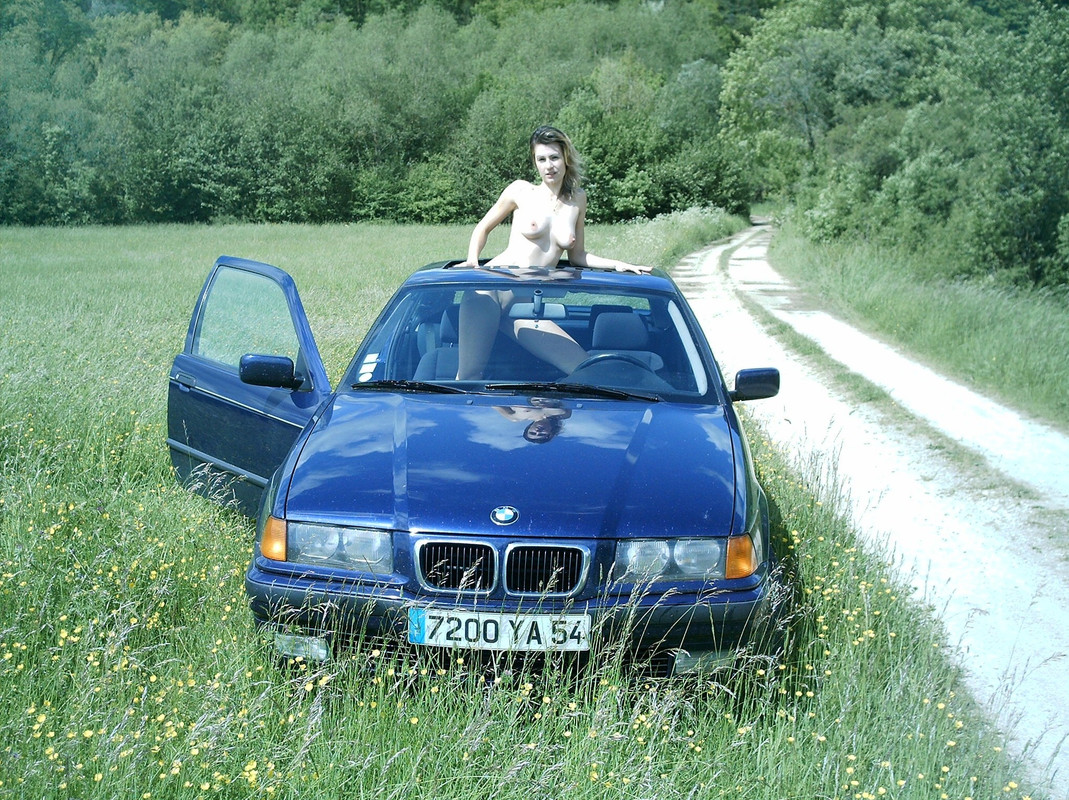 Y que tal esta flaca