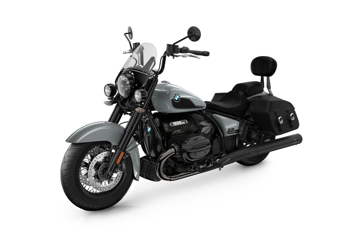 P90569093_highRes_bmw-r-18-equipment--