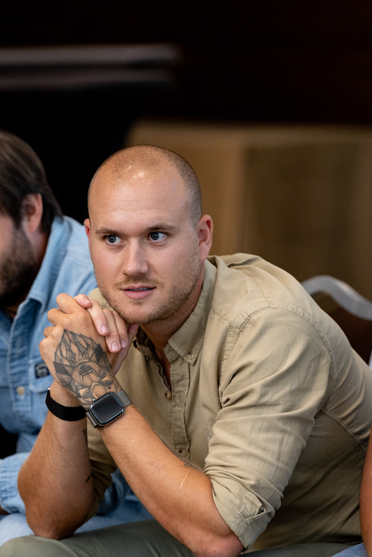 Adrien François — Co-fondateur Ambitio Corp