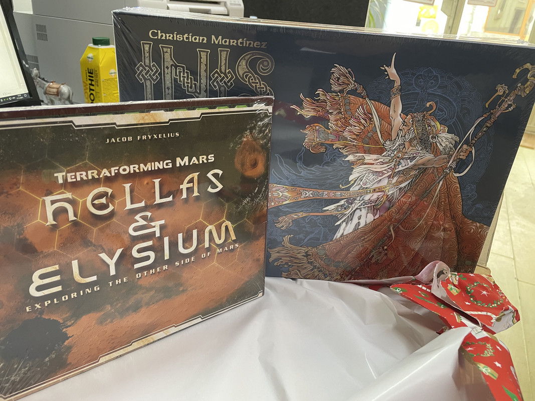 A9D8DC95-A62F-4EE7-ADCA-B2B457912CF4