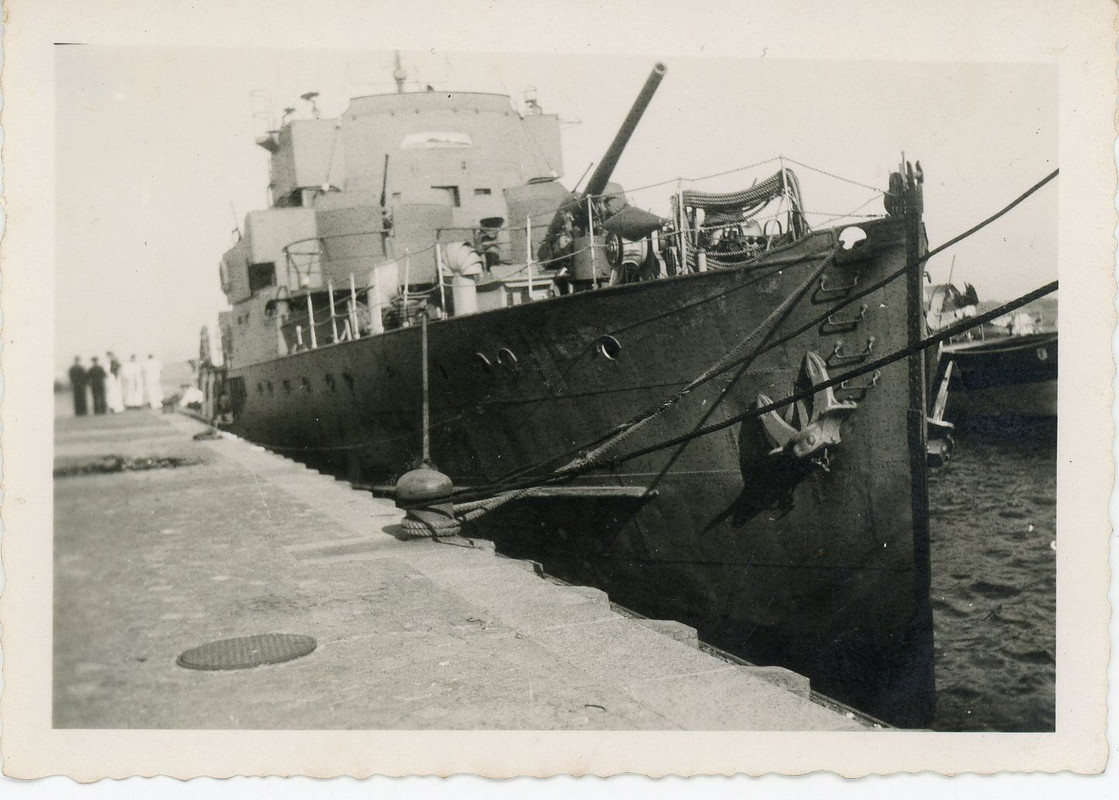 Schiff Minensucher Flak Marine Zerstörer Abschüs