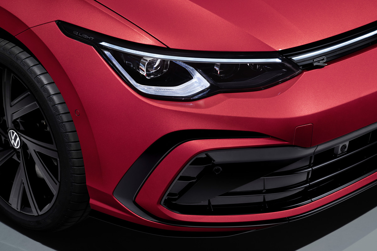 AC5A6E68-235C-4F39-AFBB-9EA51C2E838E