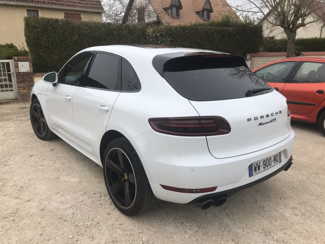 6B341D7E-7508-4B37-8577-2AF04A287FC4