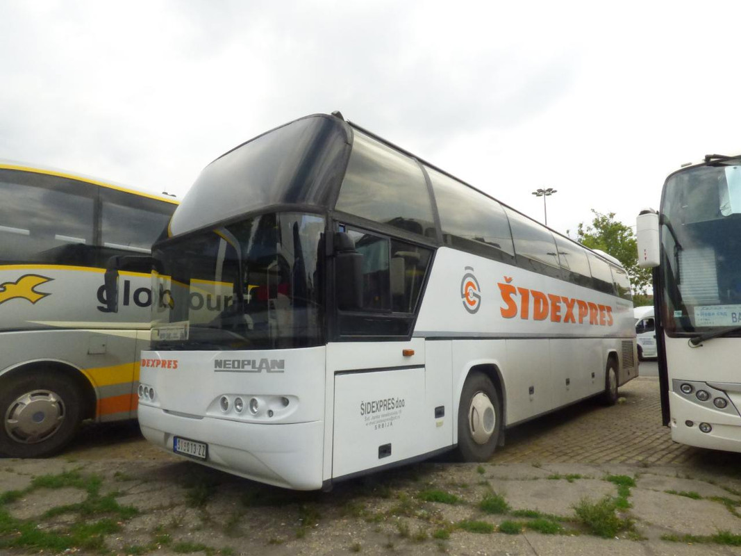 IMG-18568fa61ff2fce44168982bb1779738-V
