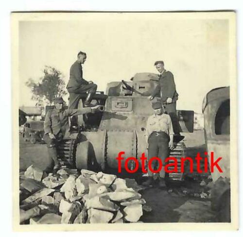 Russland zerstörte Panzer von Hilfslieferung der Allierten Tank Combat (2)