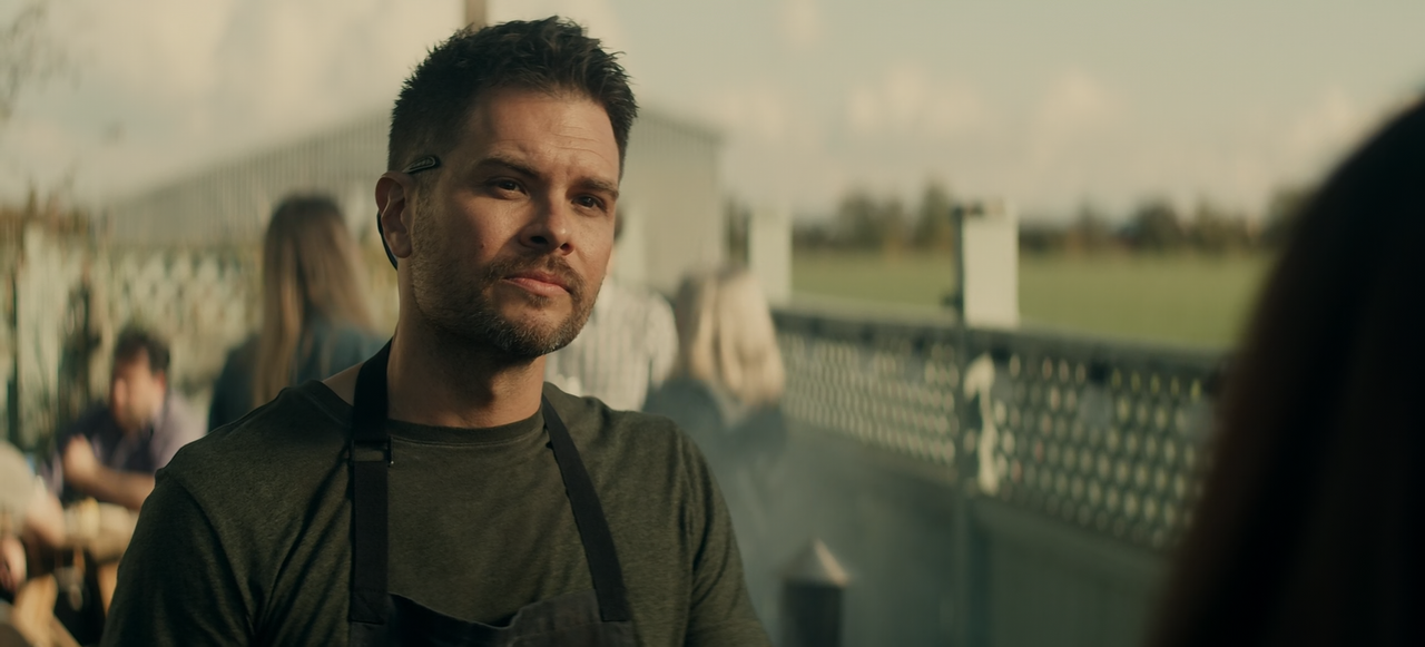 Superman.&.Lois.S01E02.Heritage.1080p.10bit.AMZN.WEB-DL.DDP5.1.HEVC-Vyndros.mkv_snapshot_30.53_[2021