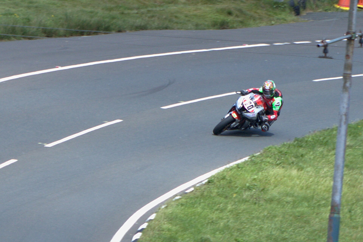 Vmax Tour 2019 au TT à l'île de Man R-DSC8437