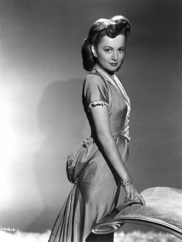 olivia_de_havilland_b49