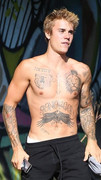 Justin-Bieber-superficial-guys-129