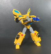 Cyberverser-Deluxe-Bumblebee-02
