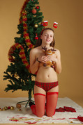 Marvel-Charm-Nika-Christmas-081