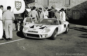 1966 International Championship for Makes - Page 3 66spa44-GT40-CAmon-IIreland-2
