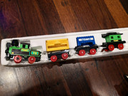 [Image: Tomy-Train3-02.jpg]