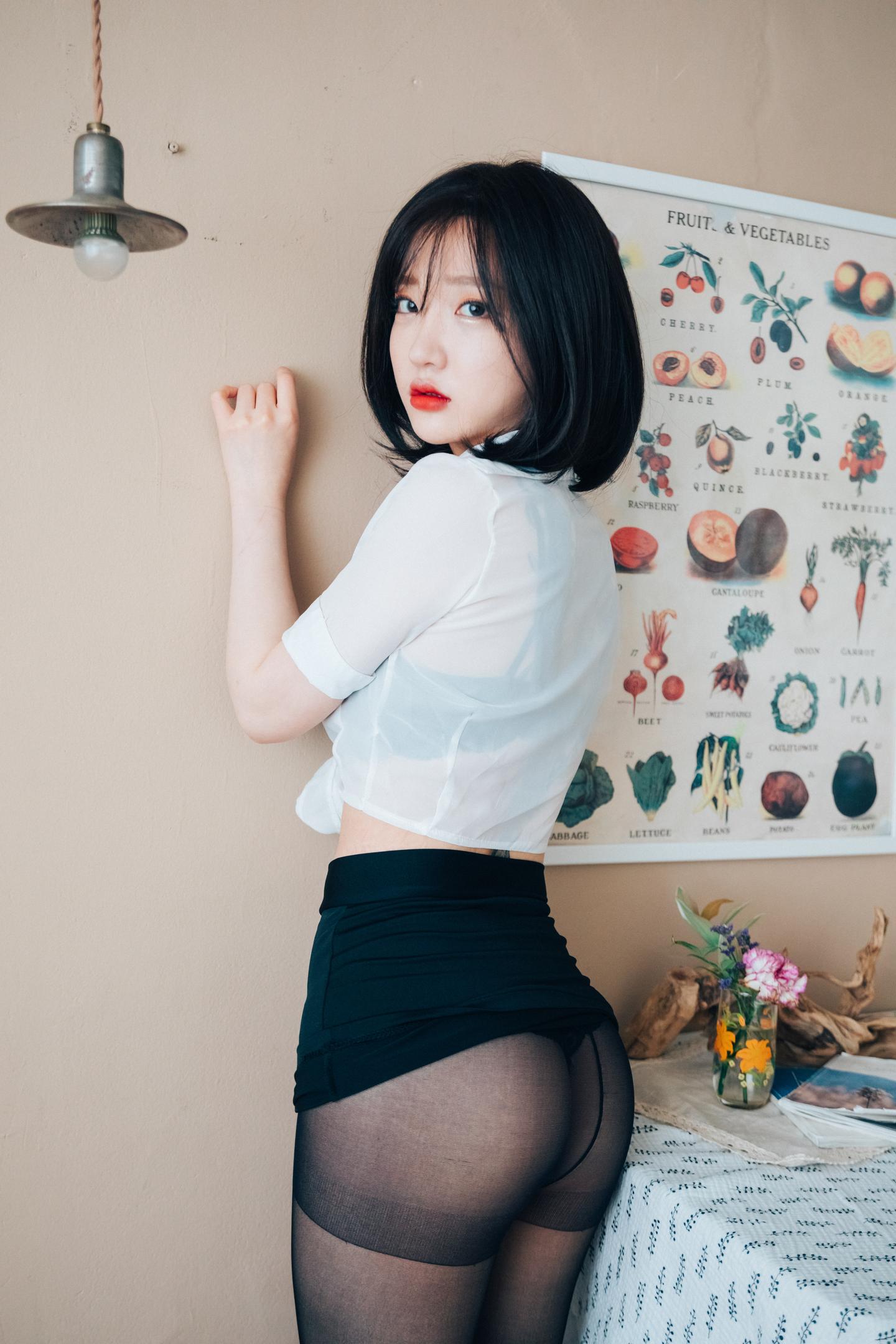 孫樂樂(손예은) NO.084 Loozy Officegirls Vacation Vol.1 28