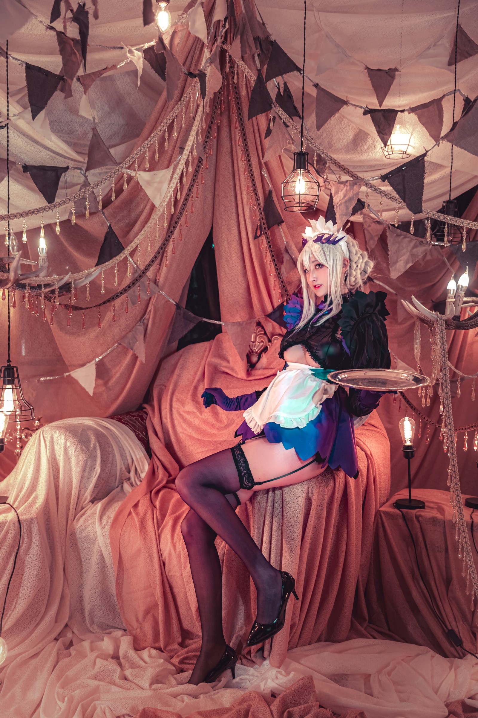 冬马路纱 黑枪呆 Cosplay 写真合集｜FGO 阿尔托莉雅 黑化版 图集＋视频（40P＋1V｜685MB）插图1