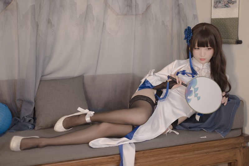 星野Saori 95式玉玲珑 Cosplay 少女前线高清写真【10P-130MB】插图