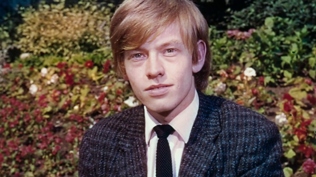 [Image: y8t2s8jp9sui.png]