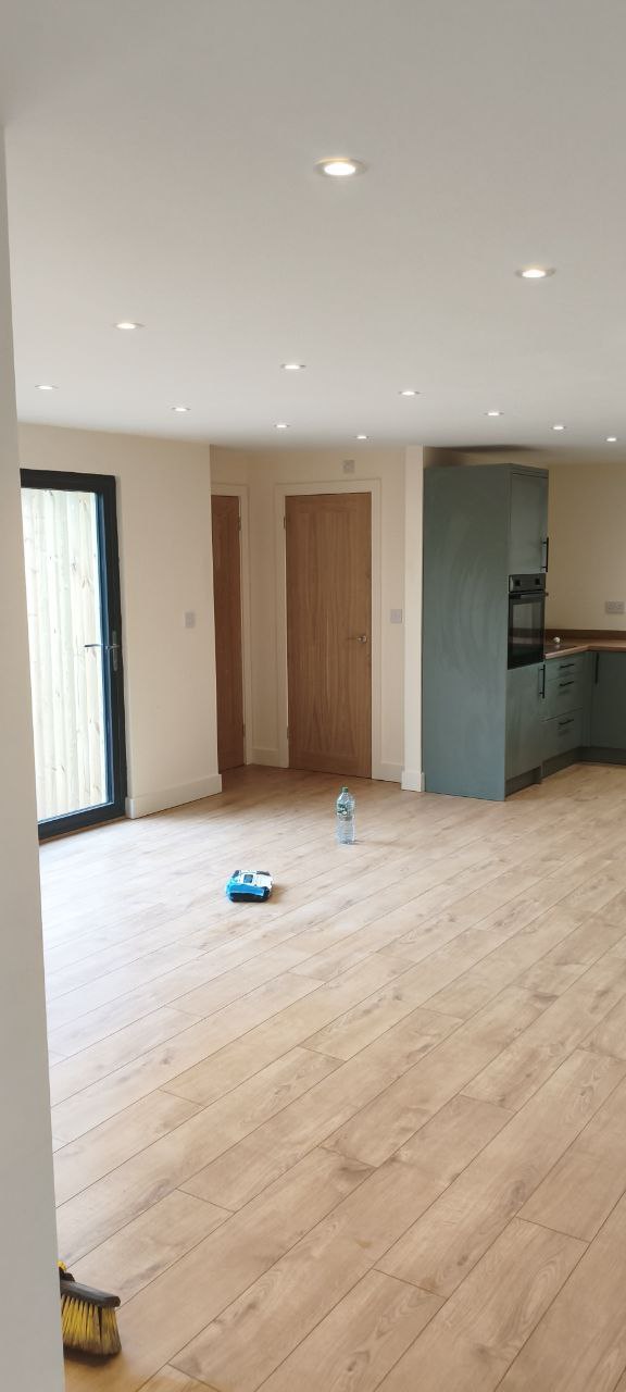 Internal Finishes – Year-Round Garden Rooms thumbnail 3