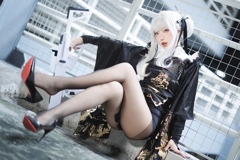 切切Celia 布兰浴衣 Blanc Cosplay NIKKE 写真 17P插图8