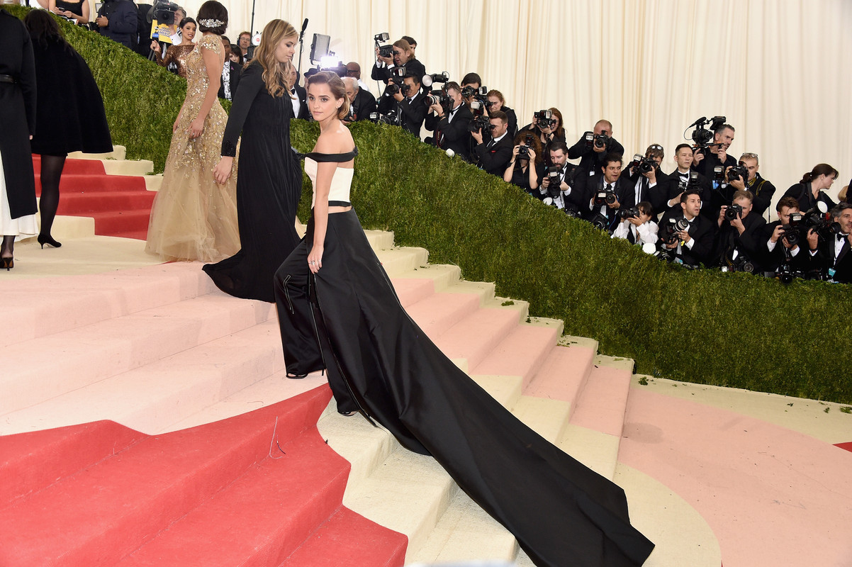 emmawatson-updates.com (298)