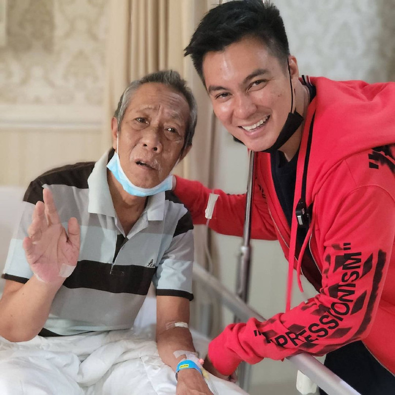 Baim Wong jenguk Pak Ogah 'Si Unyil'