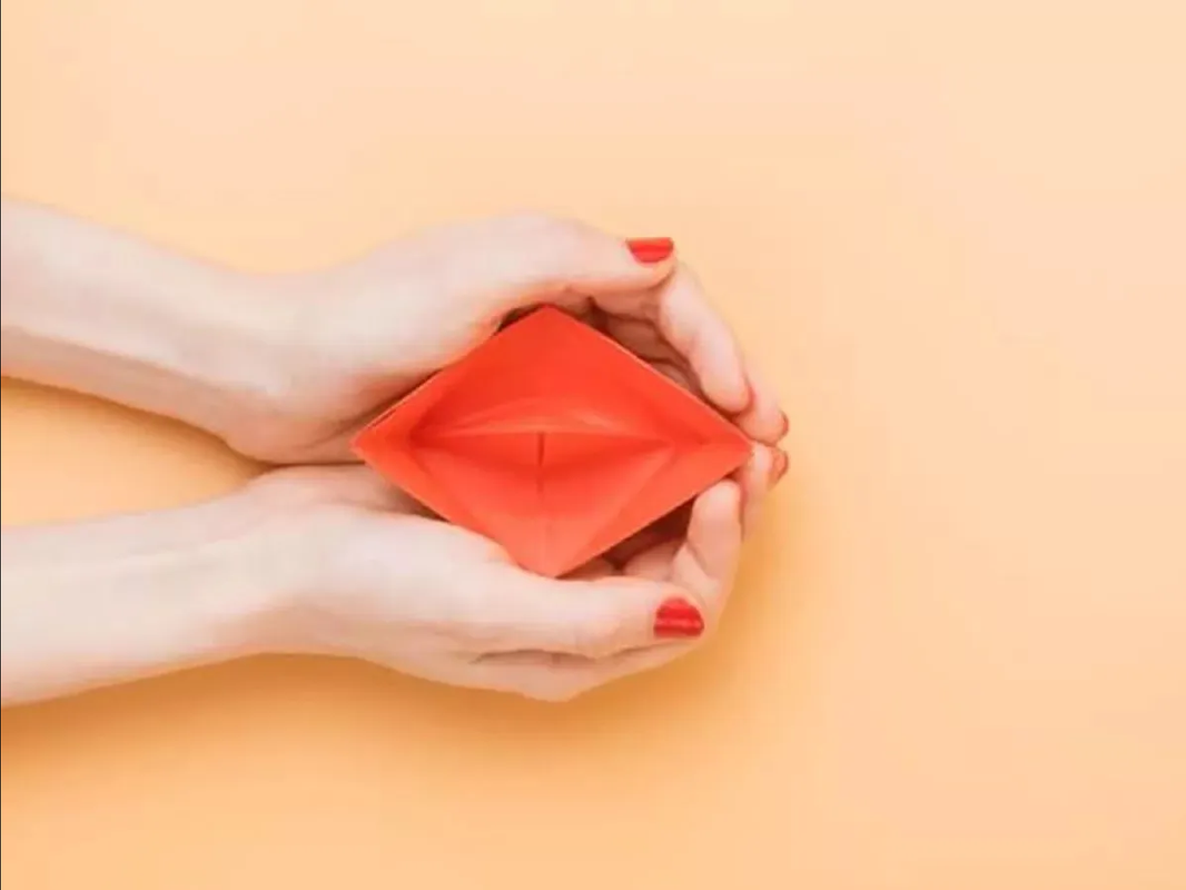 Tengo un granito en mi parte íntima y me duele, ¿a qué se debe?