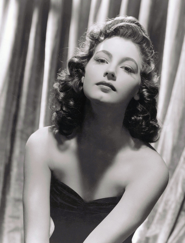 Ava_Gardner_f27
